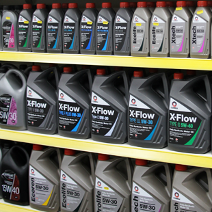 Car Oils and Lubricants - Mark's Auto Accessories in Welshpool